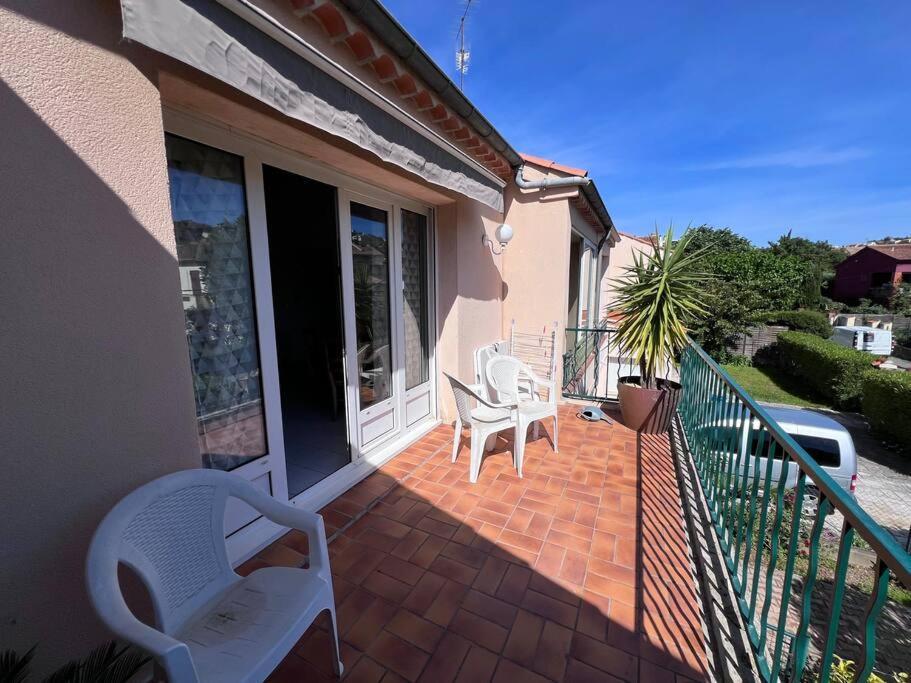 St Raphael A Pieds Apartment *
